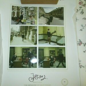 JOHN CLEESE AUTO The Ministry of Silly Walks